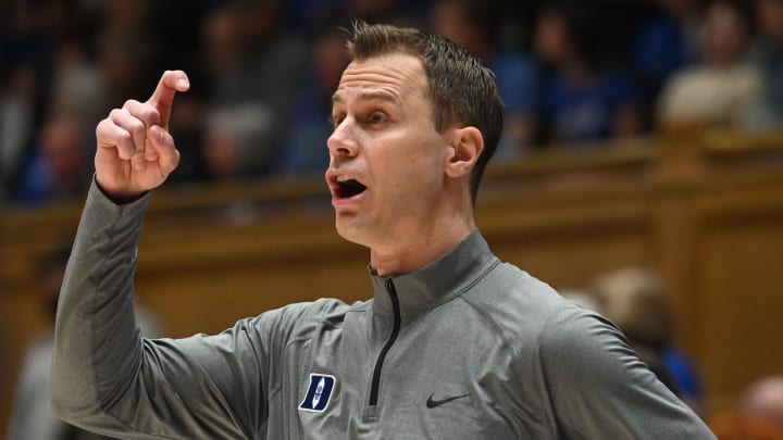 Duke basketball head coach Jon Scheyer