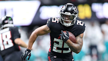 Miami Dolphins v Atlanta Falcons - NFL 2025