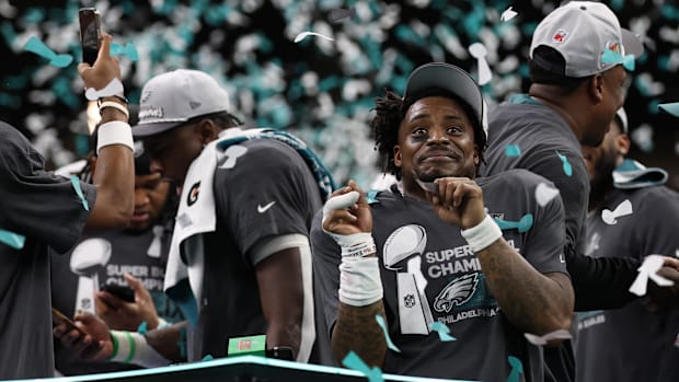 Eagles Super Bowl Starter Avoided ACL Tear: Report