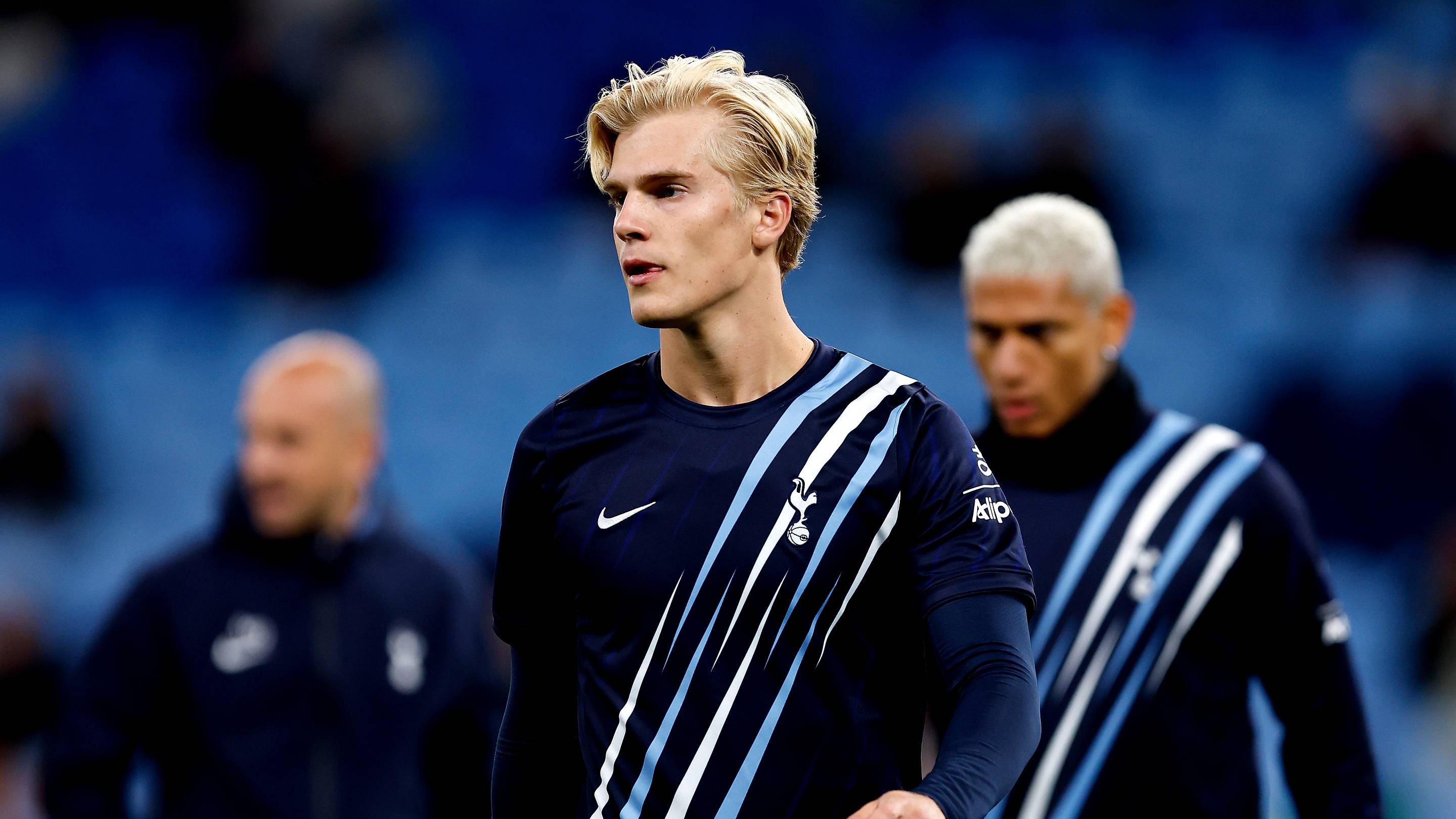 The chances of Lucas Bergvall staying at Spurs are getting stronger