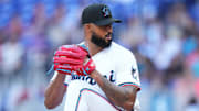 Los Marlins podrían enviar a Sandy Alcántara a Boston