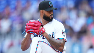 Pittsburgh Pirates v Miami Marlins