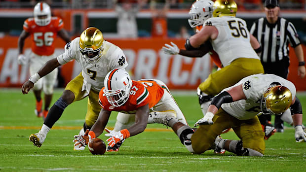 Miami recovers a Notre Dame fumble in the 2017 showdown in Miam