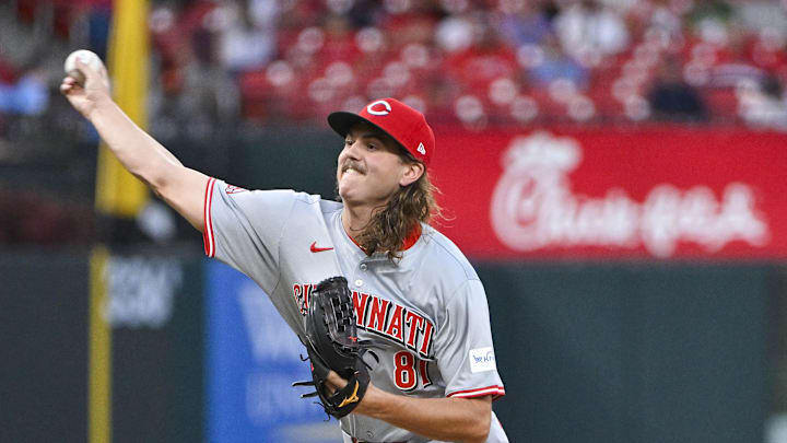 Sep 10, 2024; St. Louis, Missouri, USA;  Cincinnati Reds starting pitcher Rhett Lowder (81) pitches against the St. Louis Cardinals during the first inning at Busch Stadium. Mandatory Credit: Jeff Curry-Imagn Images