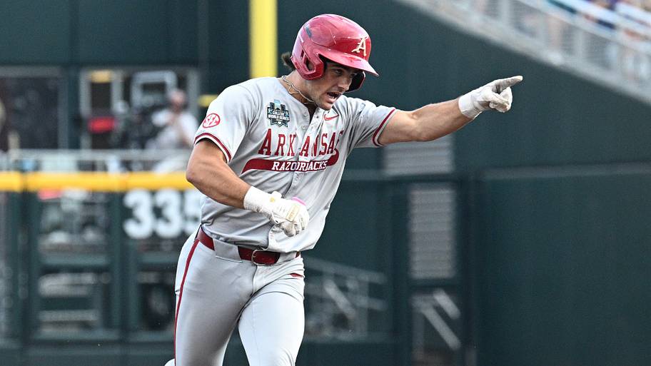 Arkansas Razorbacks, Ryder Helfric