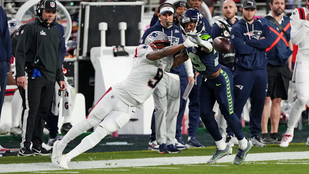 Seattle Seahawks cornerback Josh Jobe (29) blocks a pass intended for New England Patriots wide receiver Kayshon Boutte (9) during the third quarter in Super Bowl LX at Levi's Stadium. 