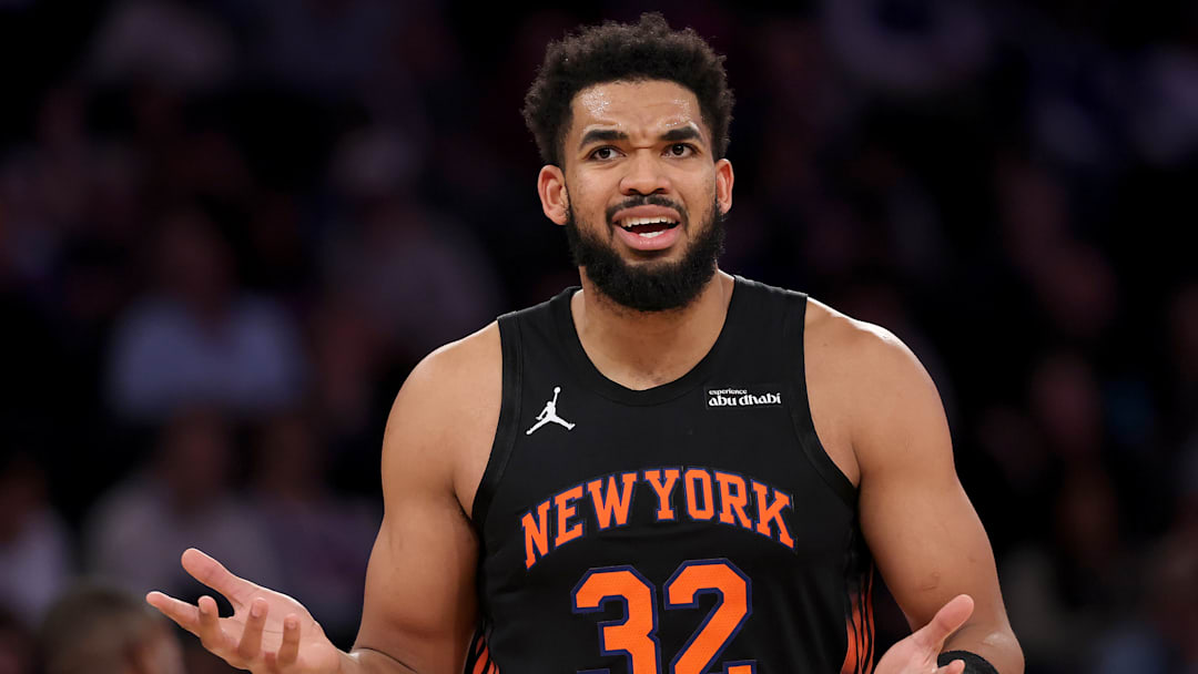 Philadelphia 76ers v New York Knicks