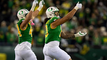 A major key in beating USC lies in edge rushers Matayo UIagalelei and Teitum Tuioti getting pressure on Trojan quarterback Jayden Maiava.