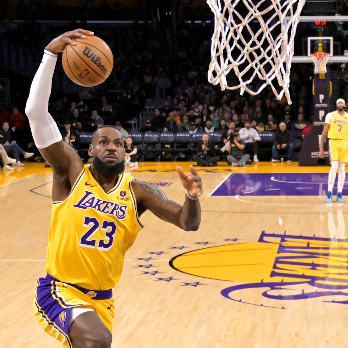 Lebron james pistons 27 sale