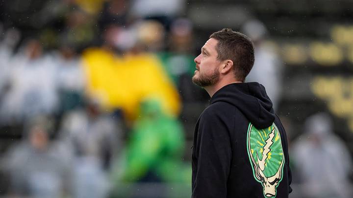 National Analyst Makes Hot Take Doubting Oregon Ducks' College Football Playoff Hopes