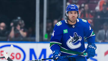 Philadelphia Flyers v Vancouver Canucks