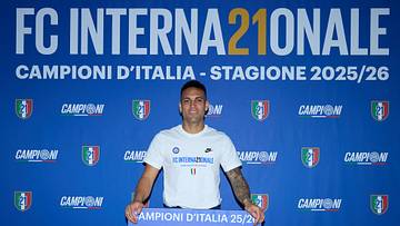FC Internazionale Players Celebrate Winnining The Serie A Title FC Internazionale Players Celebrate Winnining The Serie A Title