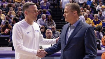 Feb 21, 2024; Baton Rouge, Louisiana, USA; LSU Tigers head coach Matt McMahon talks with Kentucky