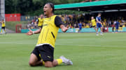 Paris Brunner im Einsatz für die U19 des BVB