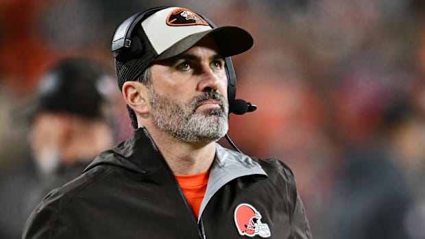Cleveland Browns head coach Kevin Stefanski looks on during the second half against the Miami Dolphins at Huntington Bank Fie