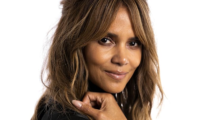 Nov 16, 2021; Los Angeles, Calif., USA; Actress Halle Berry is photographed at the Four Season Hotel Los Angeles at Beverly Hills on Nov. 16, 2021. Berry is promoting her new movie \"Bruised.     Mandatory Credit: Robert Hanashiro-USA TODAY
