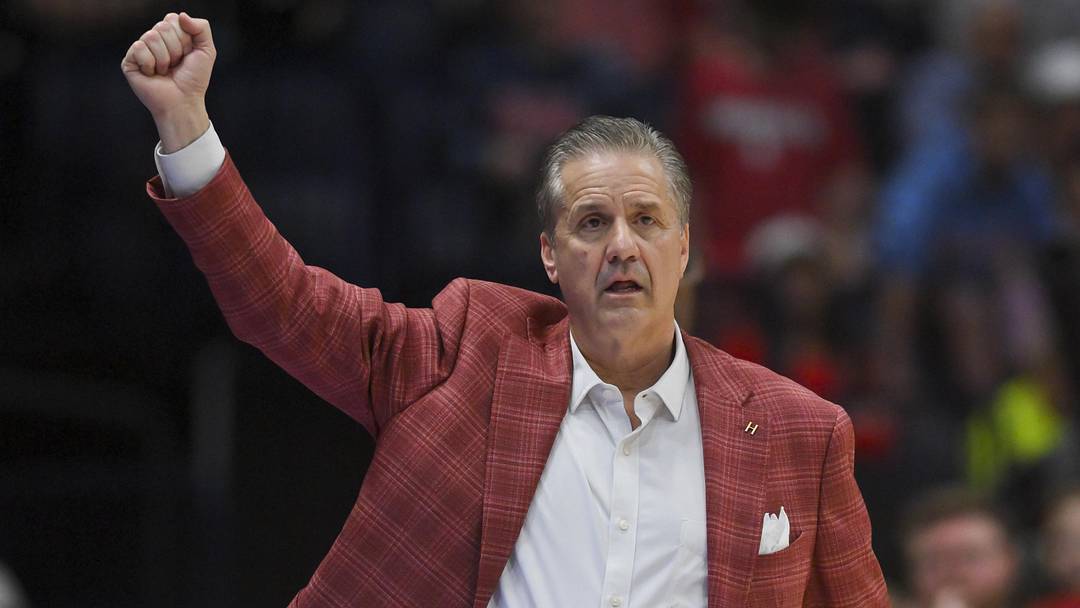 Arkansas Razorbacks head coach John Calipari Arkansas Razorbacks head coach John Calipari