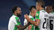 Dorlan Pabón y Nelson Deossa celebran un tanto de Atlético Nacional.