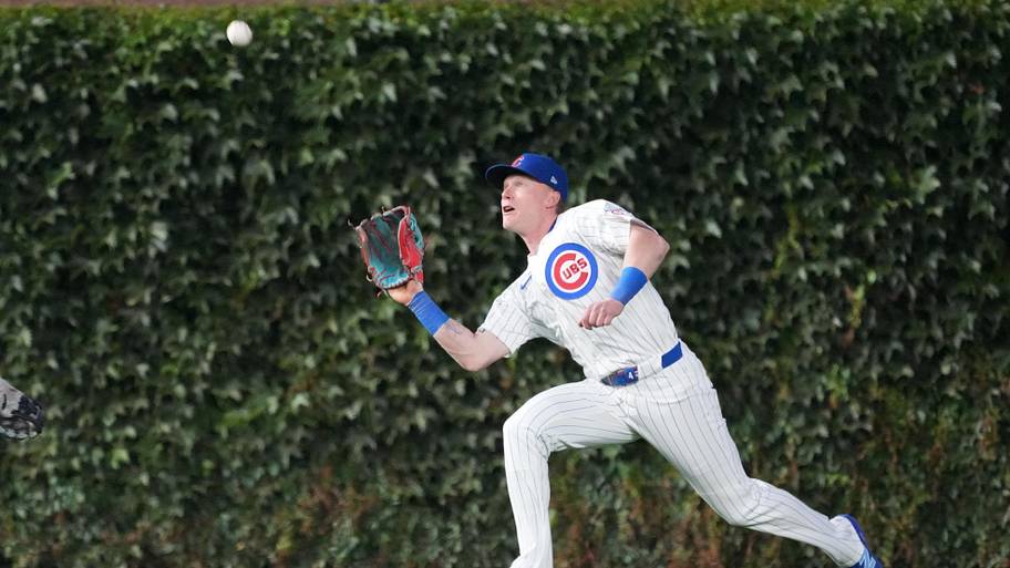 Cubs center fielder Pete Crow-Armstrong
