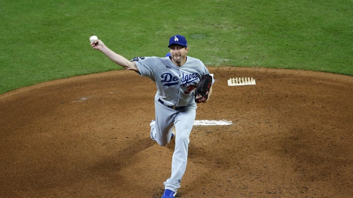 Championship Series - Los Angeles Dodgers v Atlanta Braves - Game Two