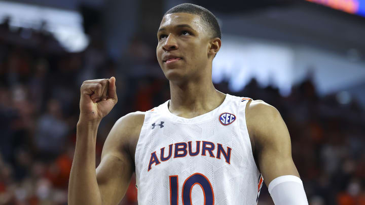 Auburn vs Missouri prediction and college basketball pick straight up and ATS for Tuesday's game between AUB and MIZ. Auburn vs Missouri prediction and college basketball pick straight up and ATS for Tuesday's game between AUB and MIZ.