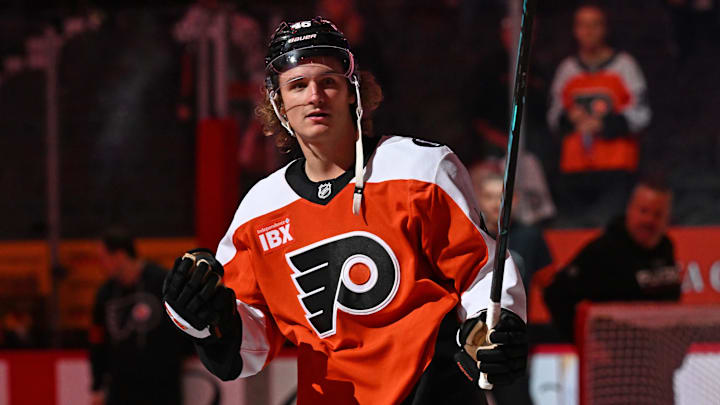 Oct 13, 2025; Philadelphia, Pennsylvania, USA; Philadelphia Flyers center Trevor Zegras (46) acknowledges the crowd after win against the Florida Panthers at Wells Fargo Center. Mandatory Credit: Eric Hartline-Imagn Images