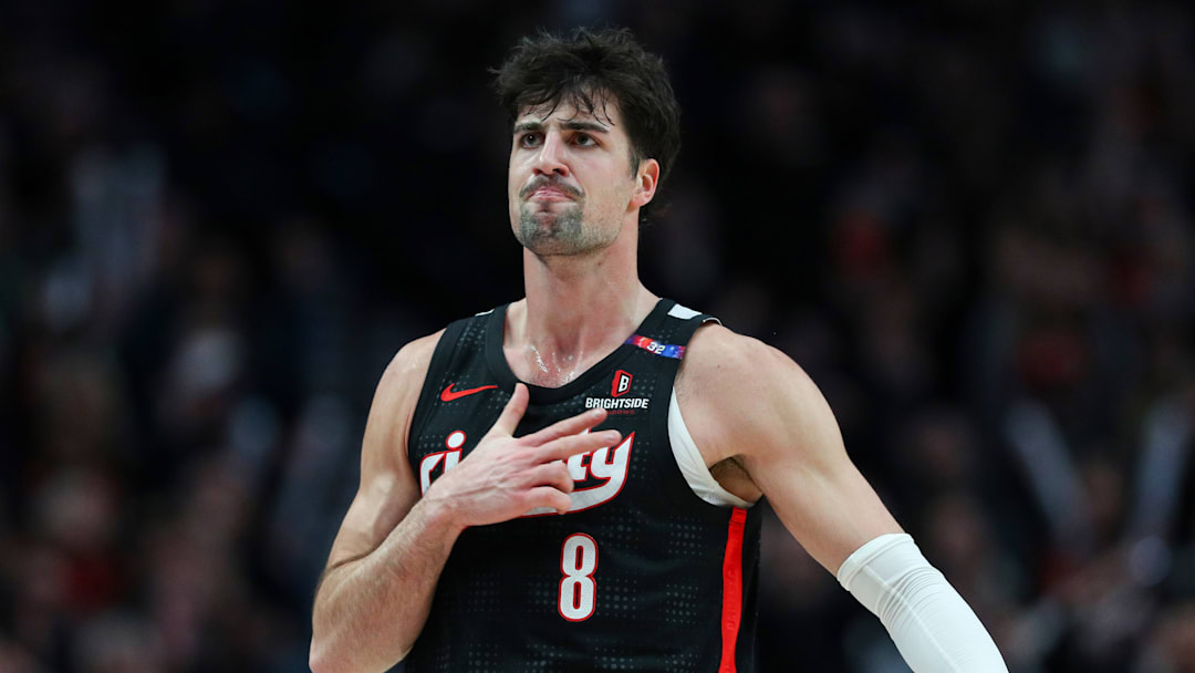 Milwaukee Bucks v Portland Trail Blazers