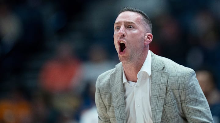 Auburn coach Steven Pearl has a dialogue with his player against Tennessee during their Day 2 2026 SEC Men’s Basketball Tournament game at Bridgestone Arena in Nashville, Tenn., Thursday, March 12, 2026.