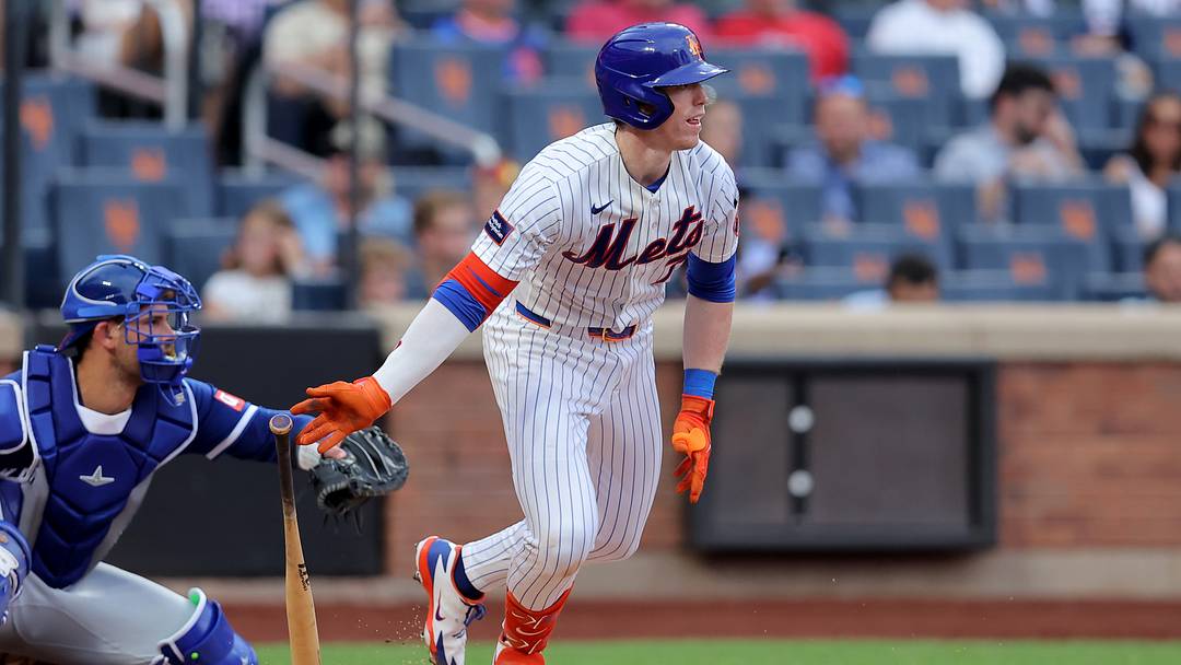New York Mets second baseman Brett Baty (7) is one of the players who have disappointed this season. Mandatory Credit: Brad Penner-Imagn Images