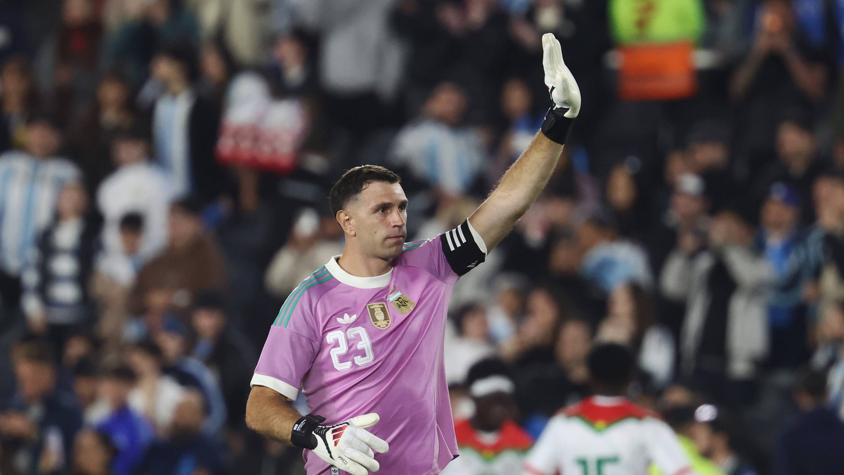 Chelsea fans should not panic on Emi Martinez’s substitution for Argentina