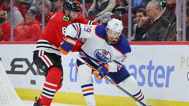 Edmonton Oilers v Chicago Blackhawks
