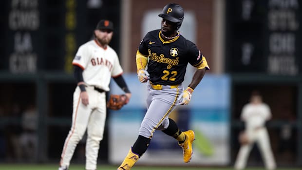 Pittsburgh Pirates designated hitter Andrew McCutchen home run San Francisco Giants