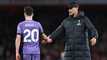 Jota sends a message to Klopp