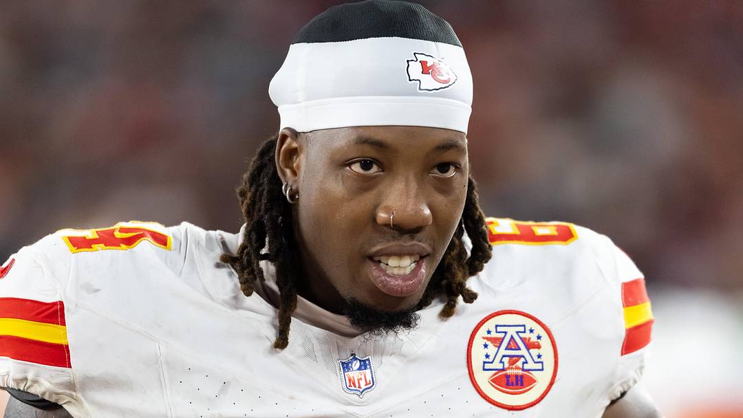 Aug 9, 2025; Glendale, Arizona, USA; Kansas City Chiefs offensive tackle Wanya Morris (64) against the Arizona Cardinals during a preseason NFL game at State Farm Stadium. 