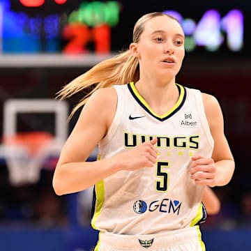 Bet the OVER on Paige Bueckers assists total on Saturday night against the Sky.