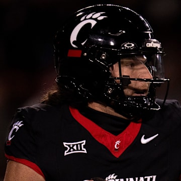 Cincinnati Bearcats quarterback Brendan Sorsby (2) looks to throw in the first quarter of the NCAA football game between Cincinnati Bearcats and TCU Horned Frogs at Nippert Stadium in Cincinnati on Saturday, Nov. 30, 2024.