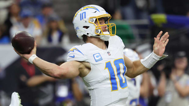 Los Angeles Chargers quarterback Justin Herbert (10) looks to pass during the second quarter against the Houston Texans in an