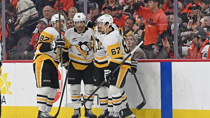 Apr 25, 2026; Philadelphia, Pennsylvania, USA; Pittsburgh Penguins defenseman Kris Letang (58) celebrates his goal with teammates against the Philadelphia Flyers during the third period in game four of the first round of the 2026 Stanley Cup Playoffs at Xfinity Mobile Arena. Mandatory Credit: Eric Hartline-Imagn Images