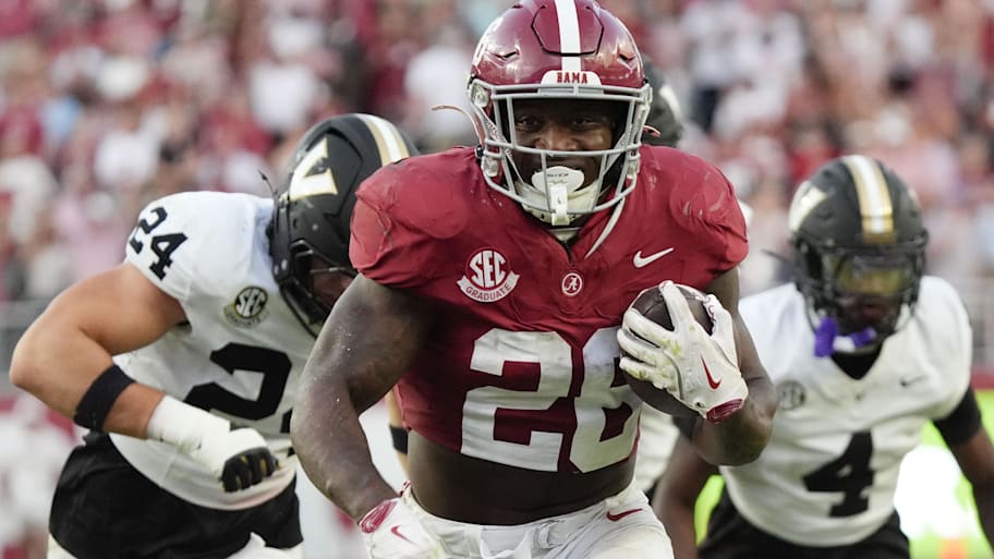 Alabama running back Jam Miller breaks off a touchdown run to seal the victory over Vanderbilt.