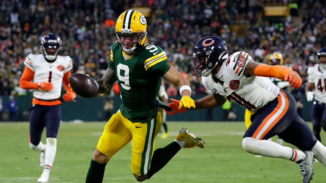 Packers receiver Christian Watson beats Kevin Byard for the touchdown, making the Bears pay for another defensive gamble.