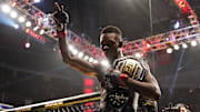 Israel Adesanya aseguró que volverá a pelear en el mes de junio