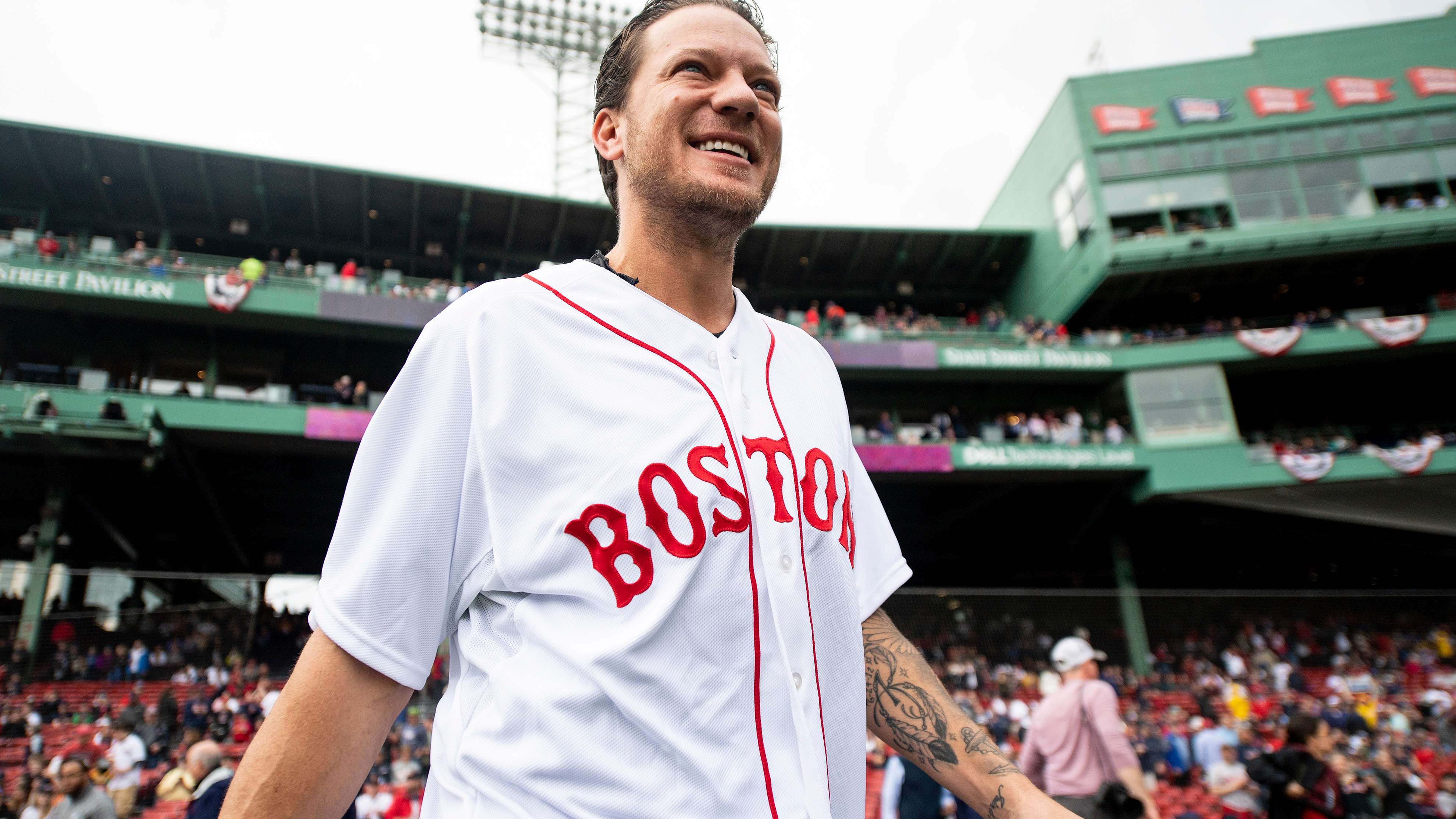 MLBネットワークの司会者、フアン・ソトとヤンキースの偶然の入場でオフシーズンを台無しにしたばかり