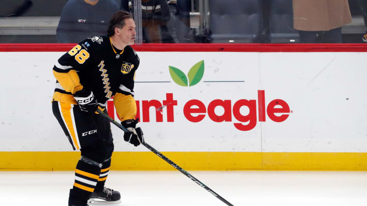 Feb 18, 2024; Pittsburgh, Pennsylvania, USA;  Pittsburgh Penguins former right wing Jaromir Jagr (68) skates in  warm-ups against the Los Angeles Kings at PPG Paints Arena. Mandatory Credit: Charles LeClaire-USA TODAY Sports