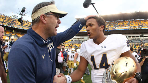 Pat Narduzzi shakes DeShone Kizer's hand after a Notre Dame win over Pitt in 201
