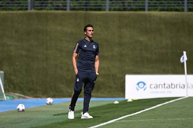 Entraîneur du Real Madrid U19 Alvaro Arbeloa Entraîneur du Real Madrid U19 Alvaro Arbeloa