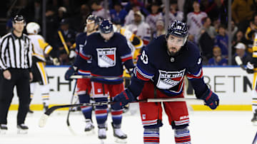 Pittsburgh Penguins v New York Rangers
