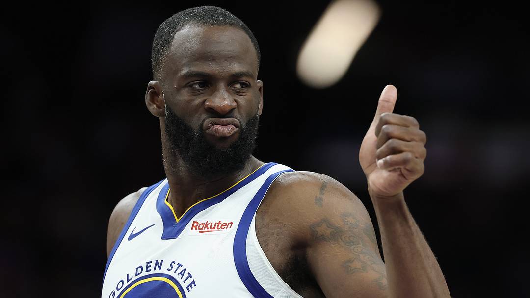 Golden State Warriors v Phoenix Suns - Play-In Tournament