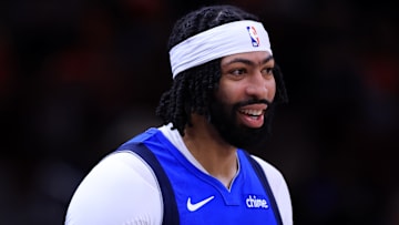 Dallas Mavericks v Chicago Bulls