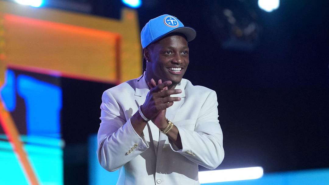 Apr 23, 2026; Pittsburgh, PA, USA; Ohio State Buckeyes receiver Carnell Tate is selected by the Tennessee Titans as the number four pick during the 2026 NFL Draft at Acrisure Stadium. Mandatory Credit: Kirby Lee-Imagn Images