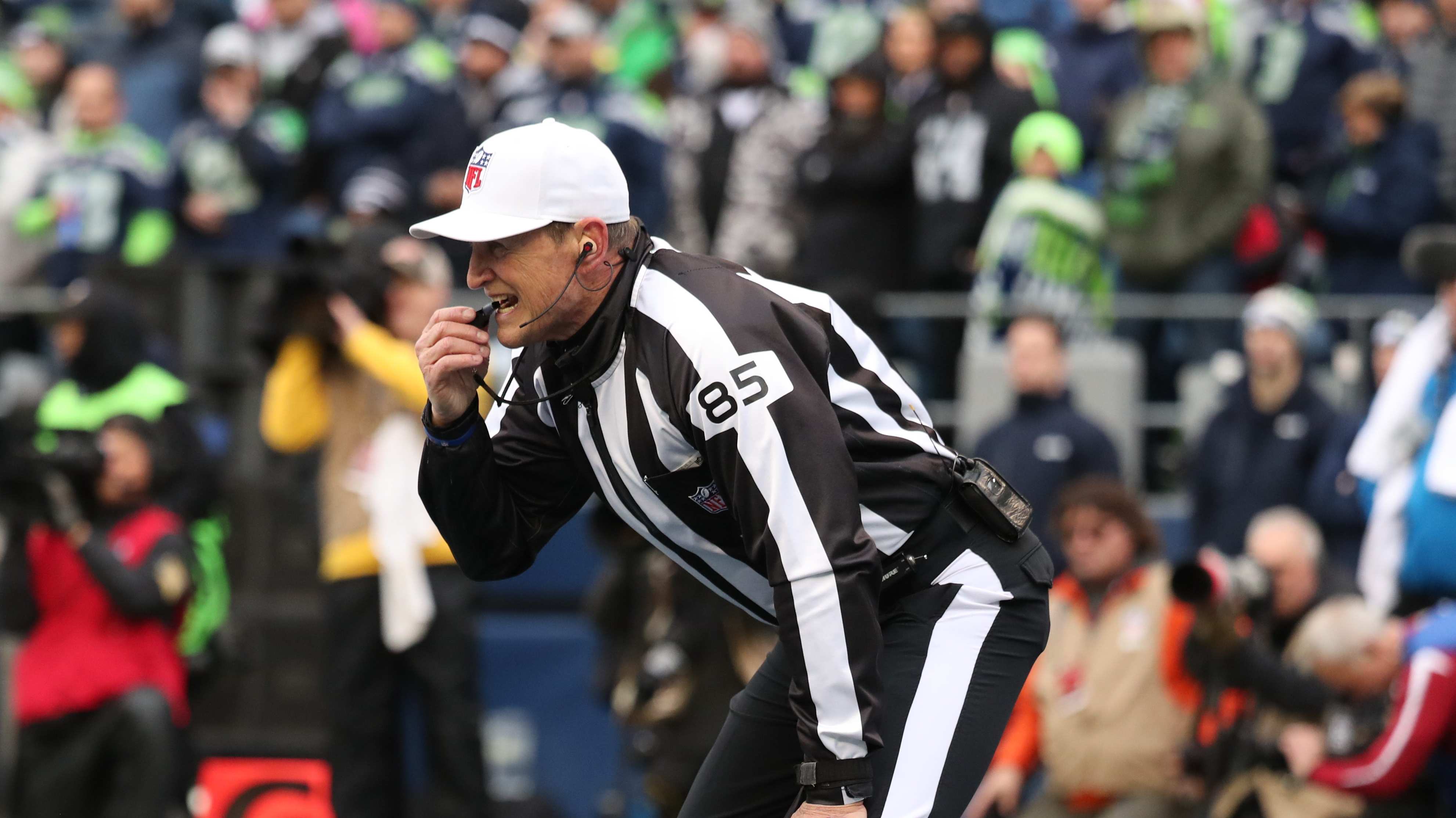 How NFL referees fooled Rams on TNF with seldom-known loophole in the  rulebook